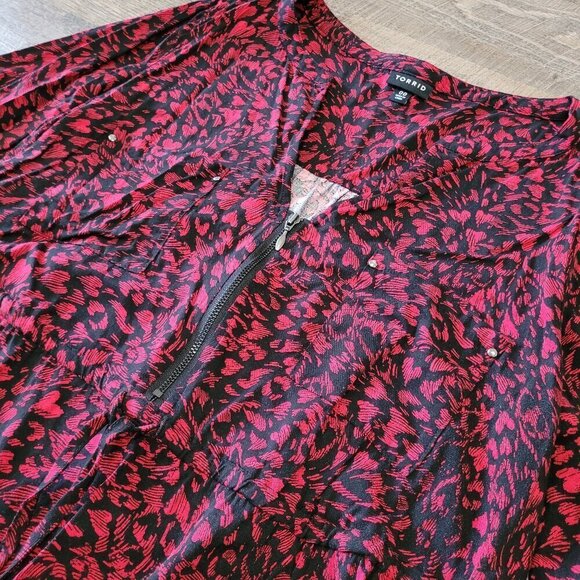 TORRID | Mini Challis Zip-Front Shirt Dress Hearts | Sz. 00/M/10 - Picture 8 of 11